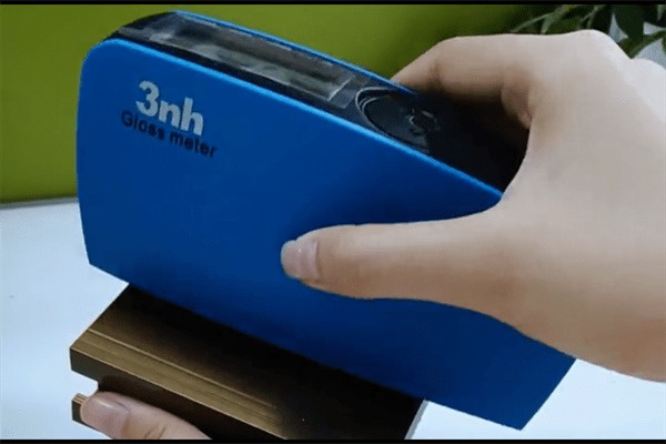 高光澤物體測量光澤度，選用哪種光澤度儀？ (2)