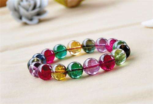 標準光源箱在碧璽顏色分類中的應用