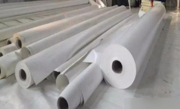 膜結構用玻璃纖維膜材料的白度和色差標準是多少？